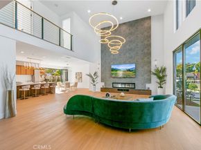 853 Oak, Costa Mesa CA 92627