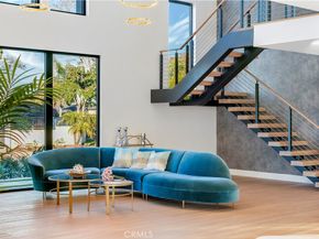 853 Oak, Costa Mesa CA 92627