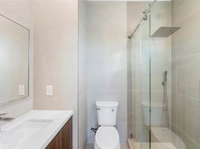 853 Oak, Costa Mesa CA 92627