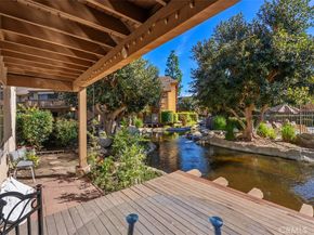 324 Tangelo 325, Irvine CA 92618