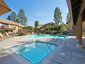 324 Tangelo 325, Irvine CA 92618