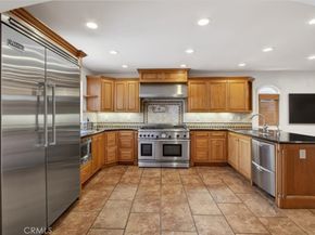 5580 E Saint Irmo Walk, Long Beach CA 90803