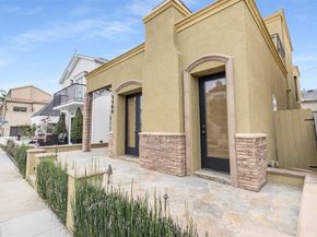 5580 E Saint Irmo Walk, Long Beach CA 90803