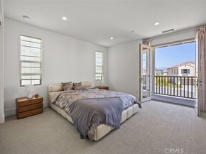 135 Oakstone, Irvine CA 92618