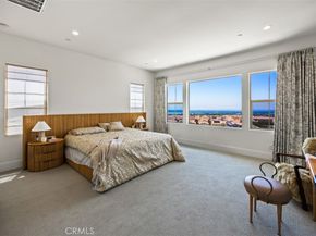 135 Oakstone, Irvine CA 92618