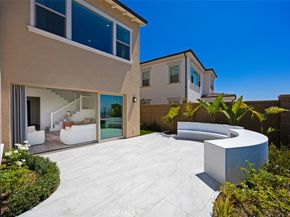 135 Oakstone, Irvine CA 92618