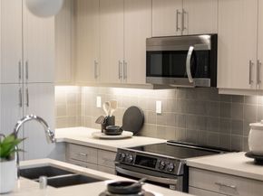 139 S Iris, Compton CA 90220