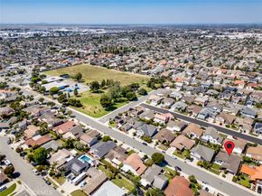 6831 Glen, Huntington Beach CA 92647