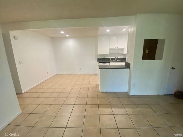 1101 W Macarthur 296, Santa Ana CA 92707