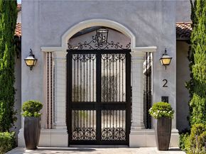 2 Thomas Road, Ladera Ranch CA 92694