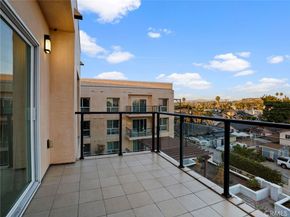 1598 Long Beach 405, Long Beach CA 90813