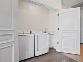 1598 Long Beach 405, Long Beach CA 90813