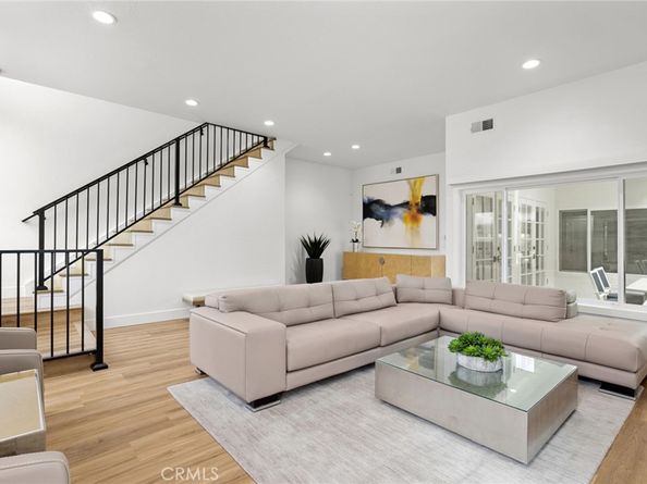 222 Ruby Avenue, Newport Beach CA 92662