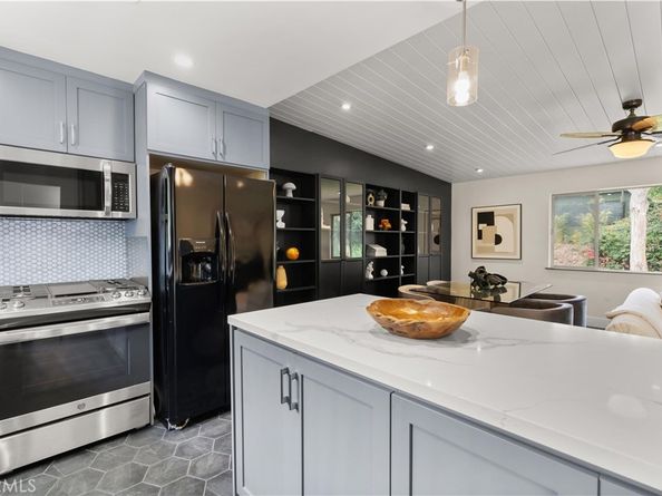 645 Griffith Way, Laguna Beach CA 92651