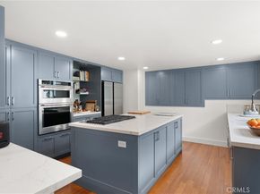 645 Griffith Way, Laguna Beach CA 92651