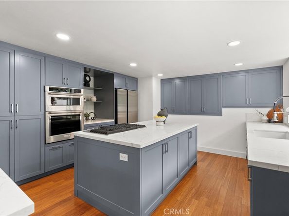 645 Griffith Way, Laguna Beach CA 92651
