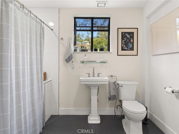 645 Griffith Way, Laguna Beach CA 92651