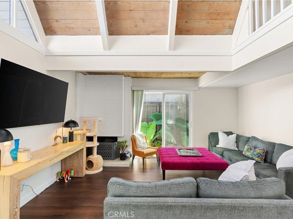 327 62nd Street, Newport Beach CA 92663