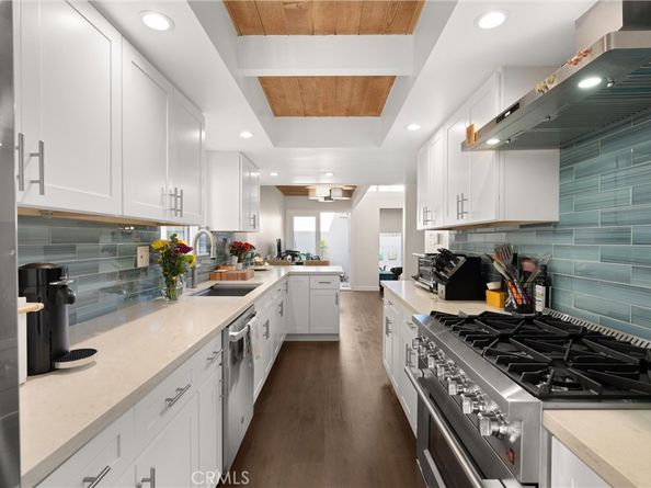 327 62nd Street, Newport Beach CA 92663