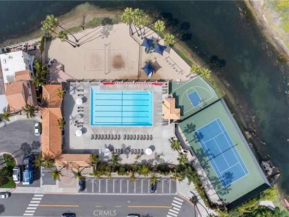 327 62nd Street, Newport Beach CA 92663