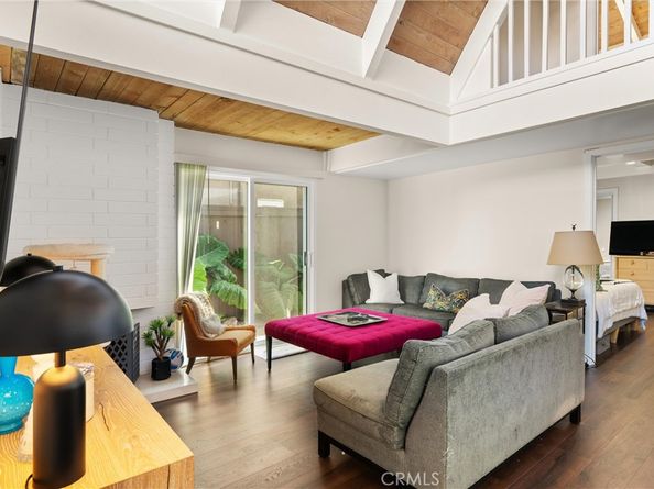 327 62nd Street, Newport Beach CA 92663