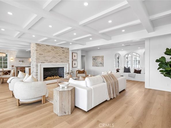 1927 Bayside Drive, Corona Del Mar CA 92625