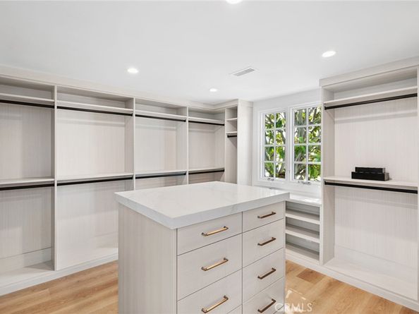 1927 Bayside Drive, Corona Del Mar CA 92625