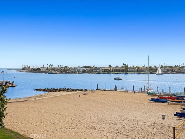 1927 Bayside Drive, Corona Del Mar CA 92625