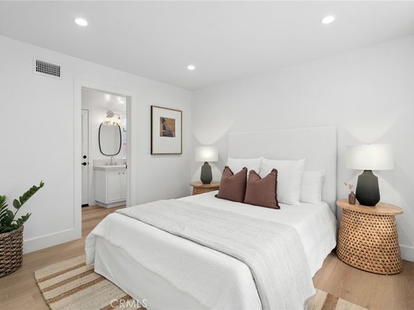 1927 Bayside Drive, Corona Del Mar CA 92625