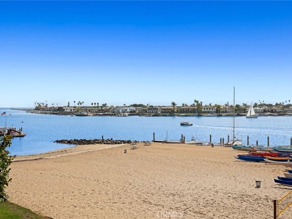 1927 Bayside Drive, Corona Del Mar CA 92625