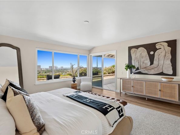 31 Carmel Bay Drive, Corona Del Mar CA 92625