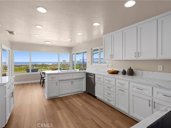 31 Carmel Bay Drive, Corona Del Mar CA 92625