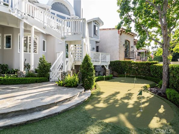 212 Kings Place, Newport Beach CA 92663