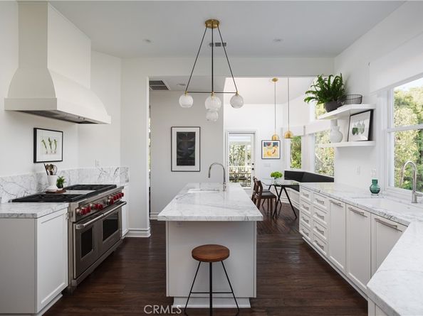 212 Kings Place, Newport Beach CA 92663