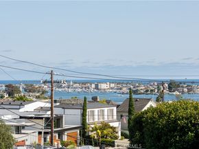 212 Kings Place, Newport Beach CA 92663