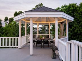 212 Kings Place, Newport Beach CA 92663