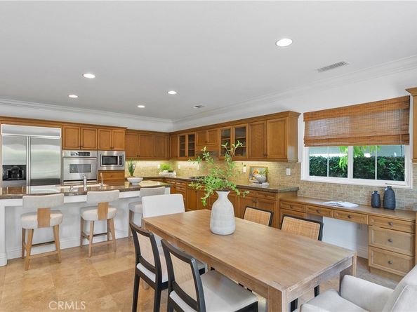 11 Flora Springs, Irvine CA 92602