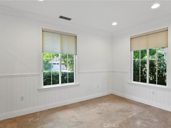 11 Flora Springs, Irvine CA 92602