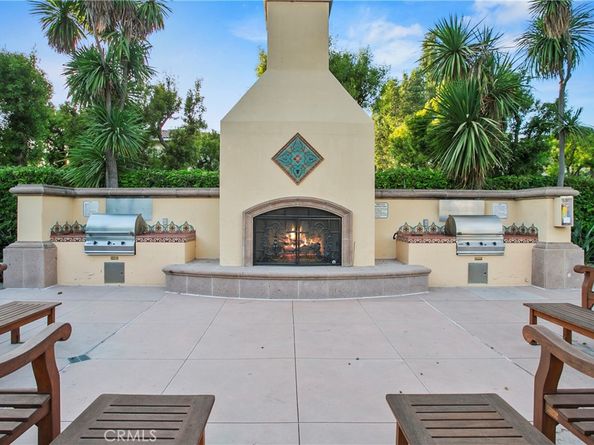 11 Flora Springs, Irvine CA 92602