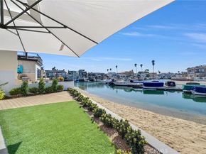 20 Balboa Coves, Newport Beach CA 92663