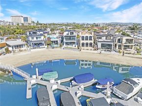 20 Balboa Coves, Newport Beach CA 92663