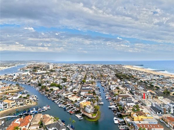 213 41st, Newport Beach CA 92663