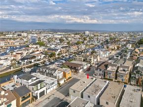 213 41st, Newport Beach CA 92663