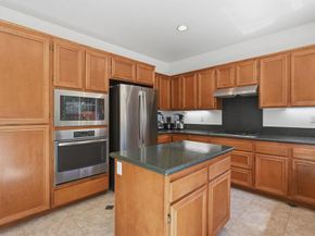 2347 Merwin Drive, Carlsbad CA 92008