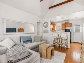 215 223 Lolita Street, Encinitas CA 92024