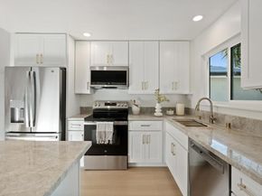 408 Bonair Street, La Jolla CA 92037