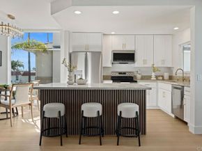 408 Bonair Street, La Jolla CA 92037