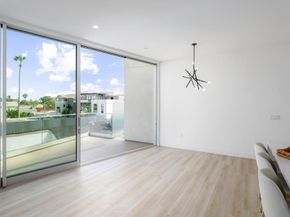 2648 State Street, Unit #E, Carlsbad CA 92008