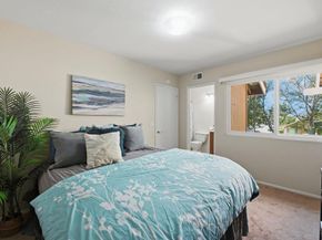 17 Cheyenne 64, Irvine CA 92604