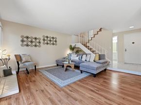 17 Cheyenne 64, Irvine CA 92604